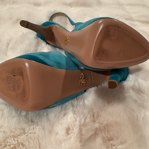 Designer Prada Shoes - Picture 2 of 6